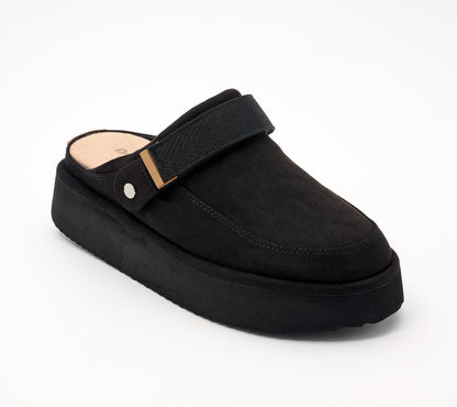 Chill Out Clogs